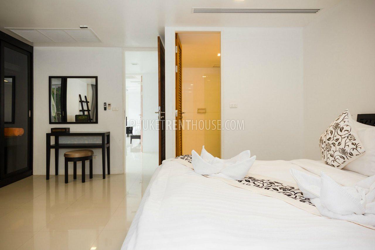 PAT16958: 4 Bedrooms Pool Villa overlooking Patong bay. Photo #8