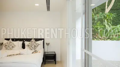 PAT16958: 4 Bedrooms Pool Villa overlooking Patong bay. Photo #5