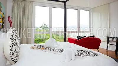 PAT16958: 4 Bedrooms Pool Villa overlooking Patong bay. Photo #18