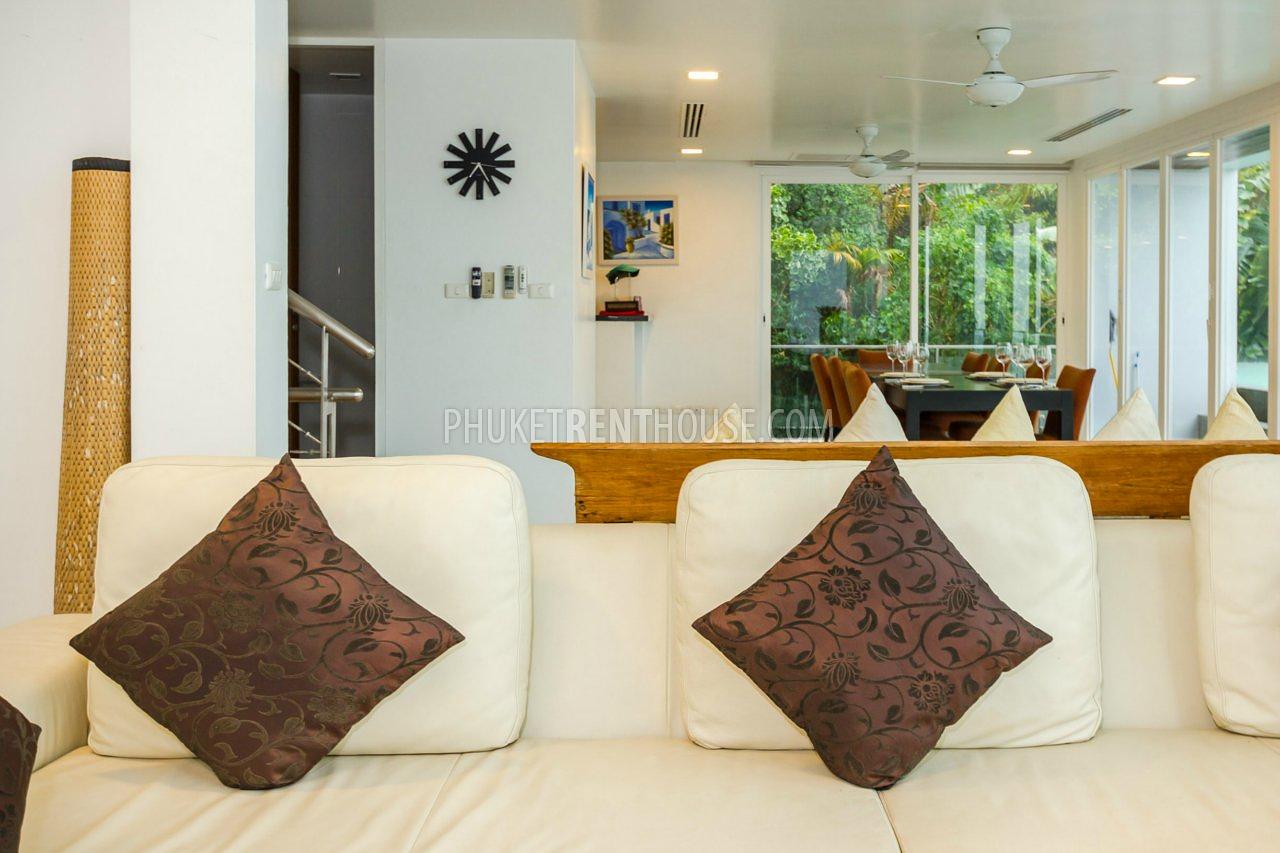 PAT16958: 4 Bedrooms Pool Villa overlooking Patong bay. Photo #41