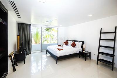 PAT16962: 3 Bedrooms Luxury Villa overlooking Patong. Photo #19