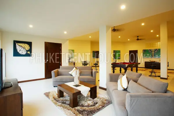 RAW17024: Large and Spacious 9 bedrooms villa with Amazing Pool in Rawai. Photo #1