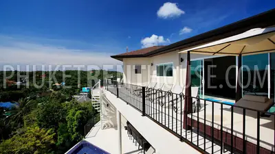 RAW17024: Large and Spacious 9 bedrooms villa with Amazing Pool in Rawai. Photo #12