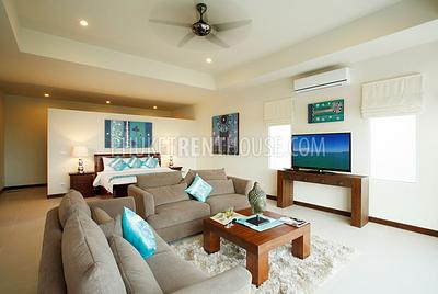 RAW17024: Large and Spacious 9 bedrooms villa with Amazing Pool in Rawai. Photo #6