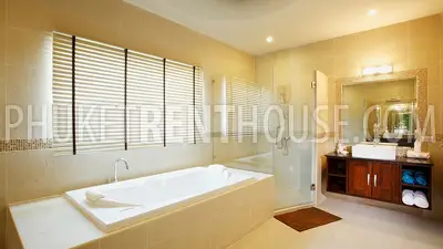 RAW17024: Large and Spacious 9 bedrooms villa with Amazing Pool in Rawai. Photo #18
