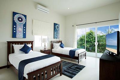 RAW17024: Large and Spacious 9 bedrooms villa with Amazing Pool in Rawai. Photo #20