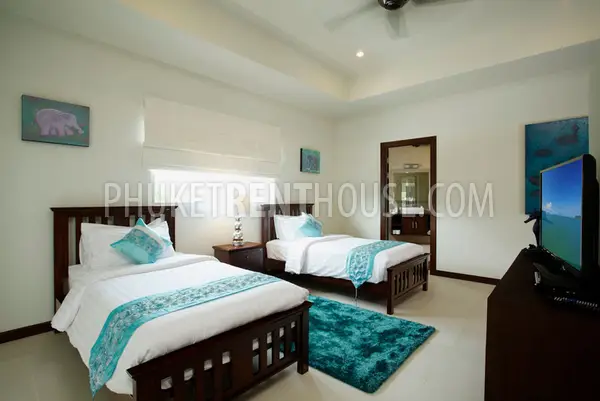 RAW17024: Large and Spacious 9 bedrooms villa with Amazing Pool in Rawai. Photo #14