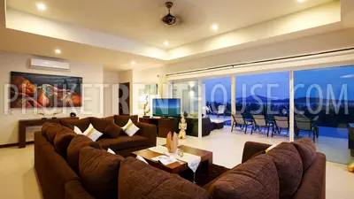 RAW17024: Large and Spacious 9 bedrooms villa with Amazing Pool in Rawai. Photo #15