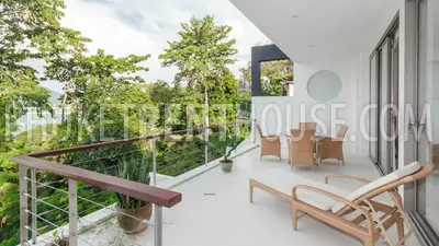 PAT17542: Oceanfront Serviced Pool Villa in Secure Estate Overlooking Patong Bay. Photo #13