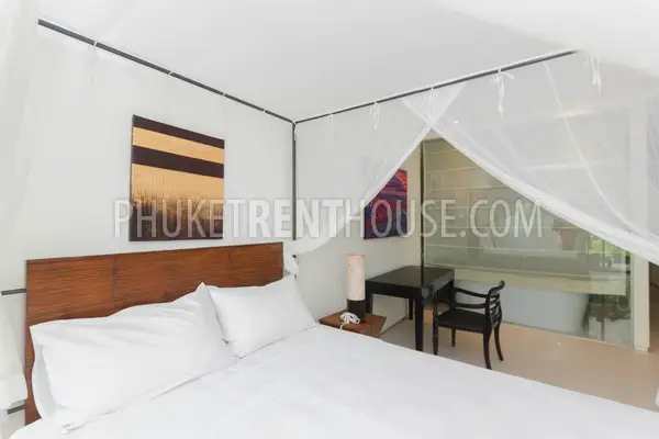 PAT17542: Oceanfront Serviced Pool Villa in Secure Estate Overlooking Patong Bay. Photo #25
