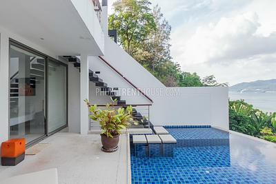 PAT17542: Oceanfront Serviced Pool Villa in Secure Estate Overlooking Patong Bay. Photo #35