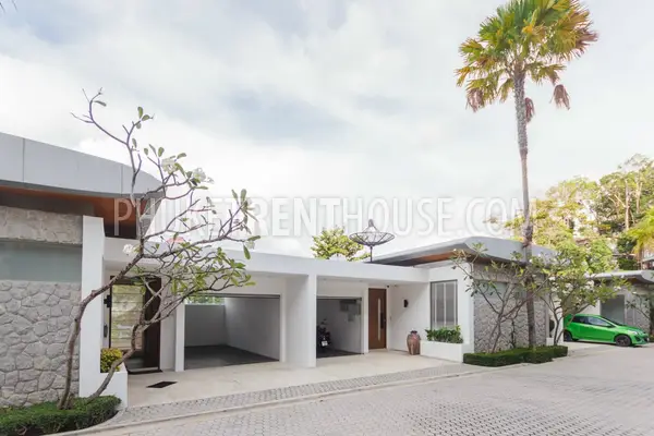 PAT17542: Oceanfront Serviced Pool Villa in Secure Estate Overlooking Patong Bay. Photo #36