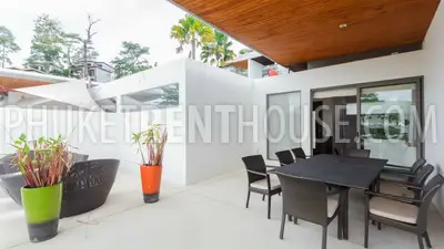 PAT17542: Oceanfront Serviced Pool Villa in Secure Estate Overlooking Patong Bay. Photo #37