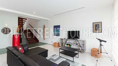 PAT17542: Oceanfront Serviced Pool Villa in Secure Estate Overlooking Patong Bay. Photo #39