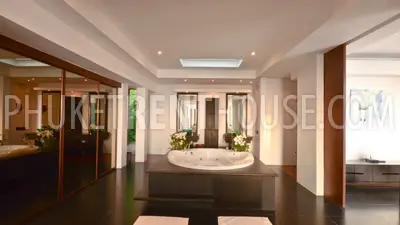 LAY17569: Four bedroom villa in Layan with stunning sea view. Photo #26