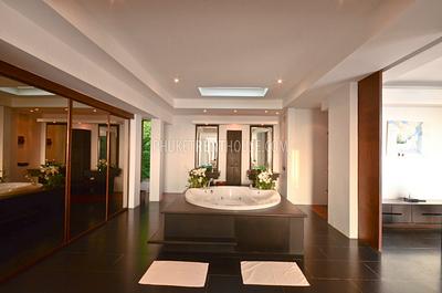LAY17569: Four bedroom villa in Layan with stunning sea view. Photo #26
