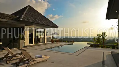 LAY17569: Four bedroom villa in Layan with stunning sea view. Photo #32