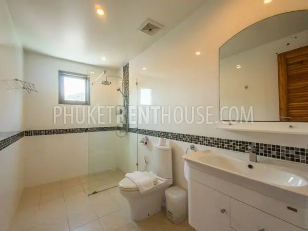 SUR17570: Spacious One Bedroom Apartment within Walking Distance to the Beach. 照片 #9