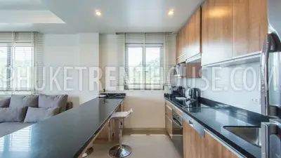 SUR17570: Spacious One Bedroom Apartment within Walking Distance to the Beach. Photo #14
