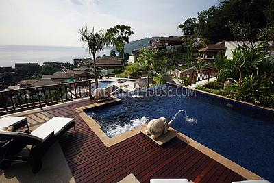 PAT17579: Beautiful Ocean View 4 Bedroom Villa with Endless Pool. Photo #8
