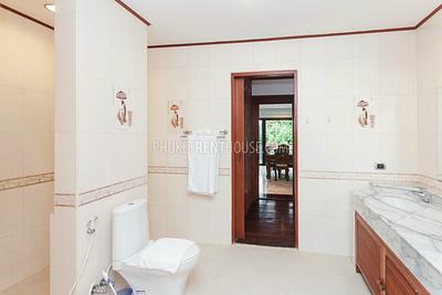 SUR17611: 3 Bedroom House in 400 Meters from Surin Beach. Photo #7