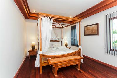 SUR17611: 3 Bedroom House in 400 Meters from Surin Beach. Photo #8