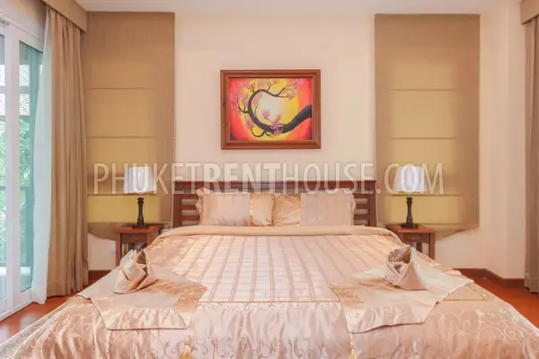 BAN17628: Wonderful Villa with 4 Bedrooms and Private Pool in Bang Tao. Photo #5