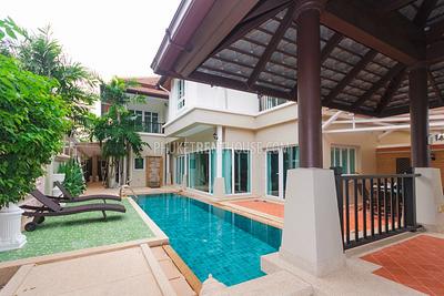 BAN17628: Wonderful Villa with 4 Bedrooms and Private Pool in Bang Tao. Photo #30
