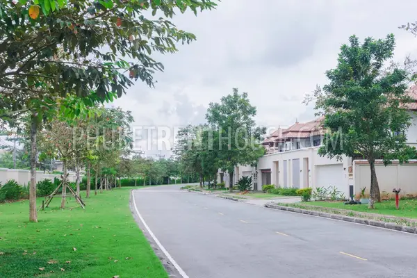 BAN17628: Wonderful Villa with 4 Bedrooms and Private Pool in Bang Tao. Photo #37