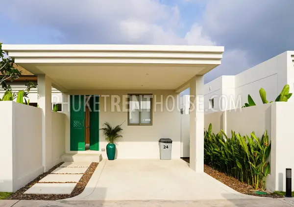 CHE22999: Modern 3-Bedroom Pool Villa For Rent in Cherngtalay Near Bang Tao Beach, Phuket. Photo #11