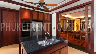 KAM17640: Luxury 4 Bedroom Apartment with Private Pool and Views of the Sea. Photo #31