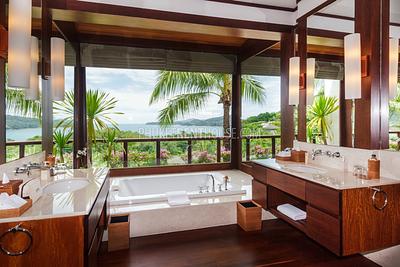 KAM17642: 4 Bedroom Luxury Pool Villa with Beautiful Views of Andaman Sea. Photo #20