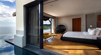 NAI17667: Luxury 4 Bedroom Villa Close to Nai Thon Beach. Photo #3