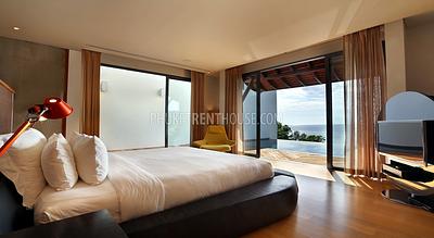 NAI17667: Luxury 4 Bedroom Villa Close to Nai Thon Beach. Photo #4