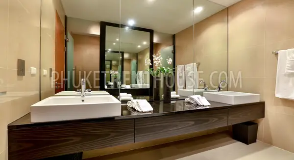 NAT17667: Luxury 4 Bedroom Villa Close to Nai Thon Beach. Photo #8