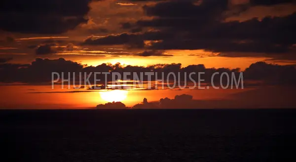 NAT17667: Luxury 4 Bedroom Villa Close to Nai Thon Beach. Photo #20