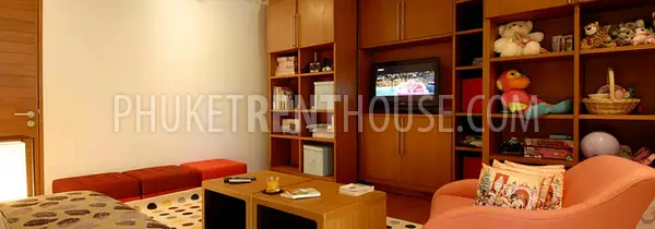 SUR17671: Four Bedroom Villa with Private Infiniti Pool Close to Surin Beach. 照片 #7