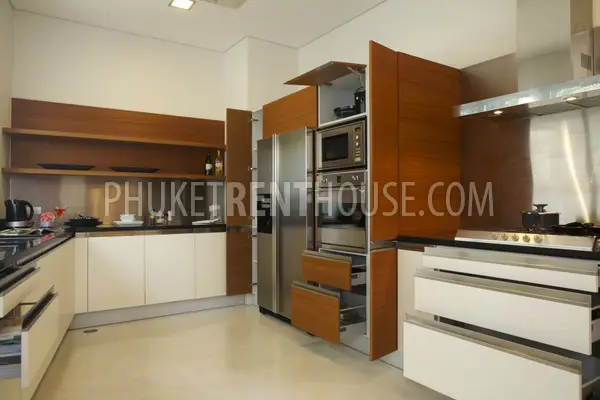 SUR17675: 4 Bedroom Pool Villa with Beautiful Views of Sea Near Surin Beach. Photo #24