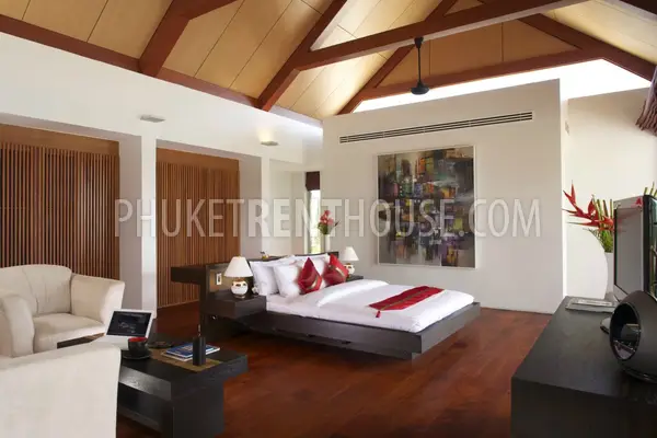 SUR17675: 4 Bedroom Pool Villa with Beautiful Views of Sea Near Surin Beach. Photo #33