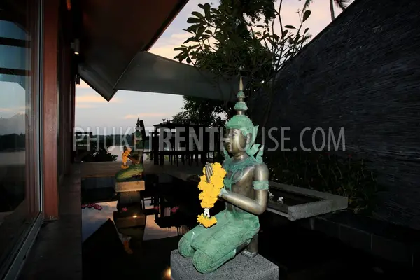 SUR17675: 4 Bedroom Pool Villa with Beautiful Views of Sea Near Surin Beach. Photo #37