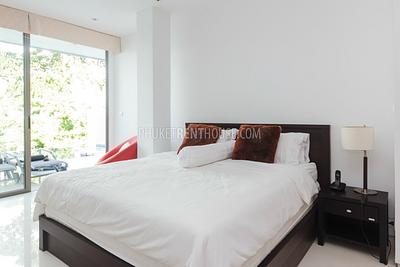 PAT17682: Ocean Front 3 Bedroom Private Pool Villa in Patong. Photo #10