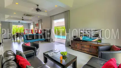 RAW17703: 4 Bedroom Villa with Private Pool in Rawai. Photo #9