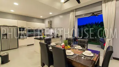 RAW17703: 4 Bedroom Villa with Private Pool in Rawai. Photo #96