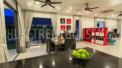 RAW17703: 4 Bedroom Villa with Private Pool in Rawai. Photo #98