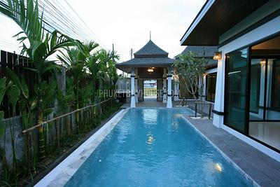 CHA3065: Brand new Pool Villa in Chalong. Photo #4
