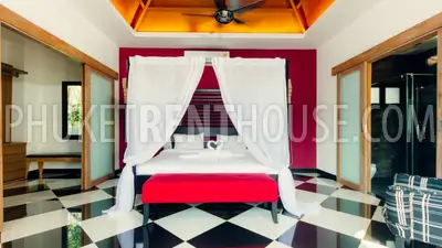BAN17757: 4 Bedroom Private Pool Villa in 6 Kilometers from Bangtao Beach. Photo #3