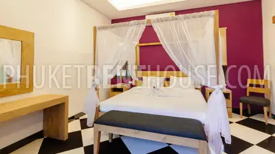 BAN17757: 4 Bedroom Private Pool Villa in 6 Kilometers from Bangtao Beach. Photo #8