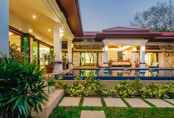 BAN17757: 4 Bedroom Private Pool Villa in 6 Kilometers from Bangtao Beach. Photo #18