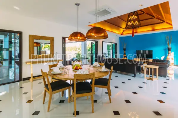 BAN17757: 4 Bedroom Private Pool Villa in 6 Kilometers from Bangtao Beach. Photo #39