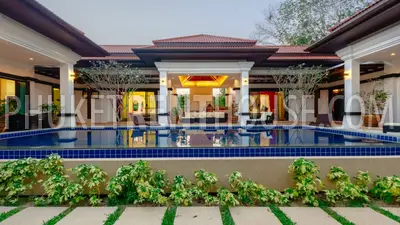 BAN17757: 4 Bedroom Private Pool Villa in 6 Kilometers from Bangtao Beach. Photo #43